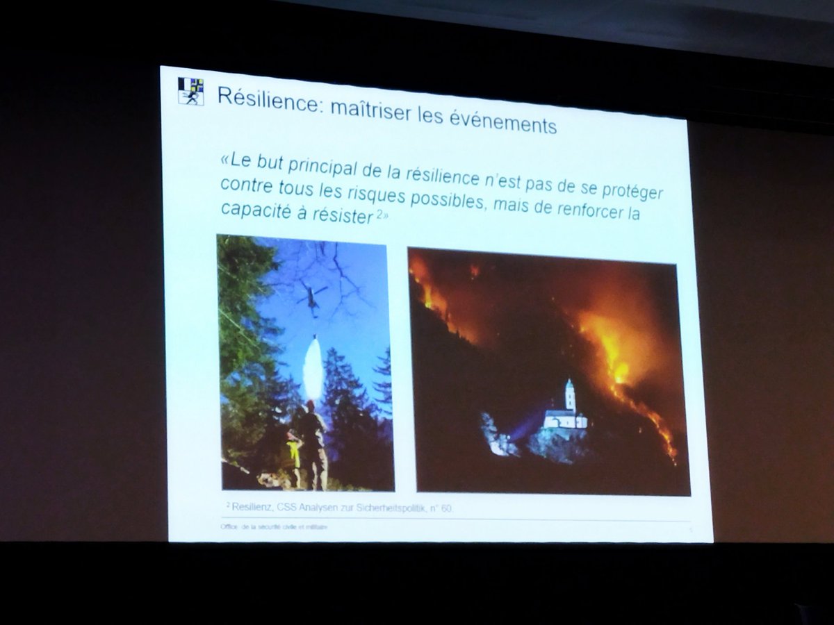 LaurentAlfonso's tweet photo. Resilience 🌐 | Optimiser les mesures de protection des populations en situation d'urgence par Martin Bulher, chef EMCC, canton des Grisons #Suisse🇨🇭
✓Principe de résilience
✓Réalisme ✓Anticipation
✓Adaptation
✓Planification & Préparation
✓Flexibilité & leadership
#CPP21 https://t.co/cEn5iH3tjd