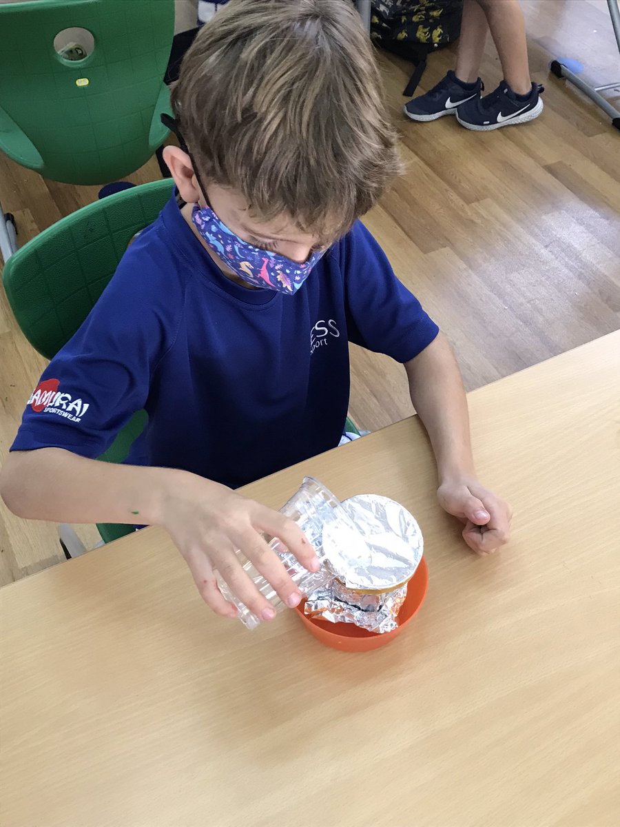 JESSJumeirahYR2's tweet photo. In Year 2, we have been testing to see which materials are waterproof? We have been making predictions, carrying out fair tests, drawing diagrams with labels and writing conclusions. #JESSJumLearning #JESSJumScience #JESSEnquiry https://t.co/hxdEiDOh6o