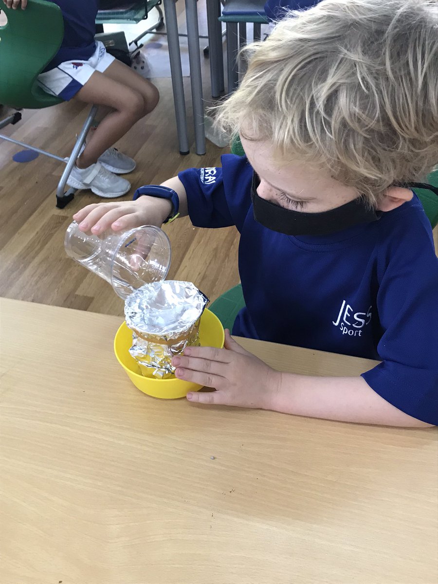 JESSJumeirahYR2's tweet photo. In Year 2, we have been testing to see which materials are waterproof? We have been making predictions, carrying out fair tests, drawing diagrams with labels and writing conclusions. #JESSJumLearning #JESSJumScience #JESSEnquiry https://t.co/hxdEiDOh6o