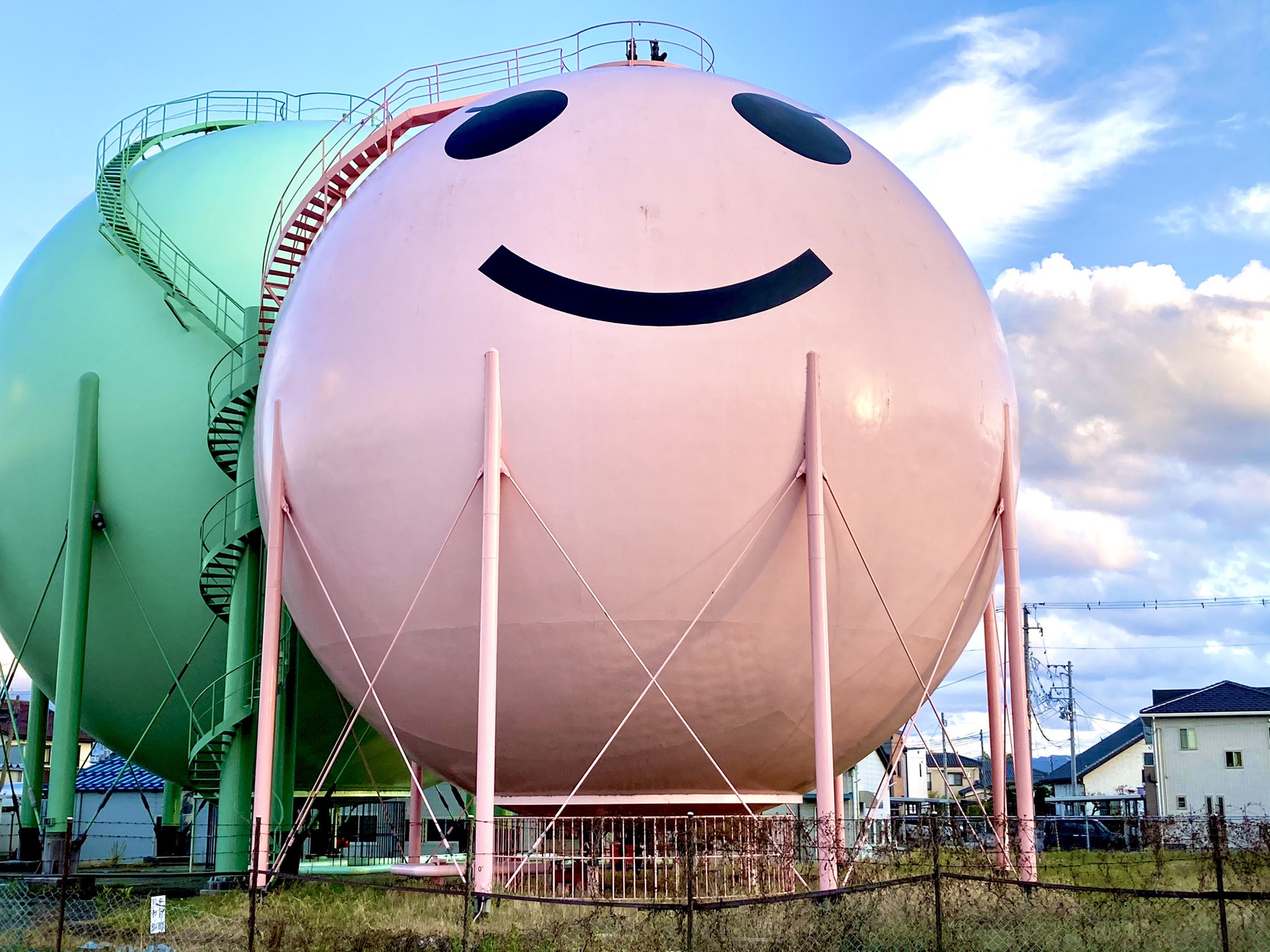 ガスタンク Twitter Search Twitter