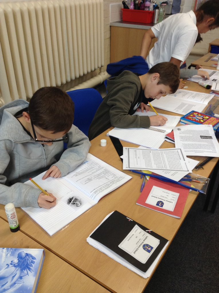 latimerprimary's tweet image. Class SM have been using their retrieval and inference reading skills this morning to find out lots of information about Dr Barnardo. #LatimerEnglish #LatimerReading