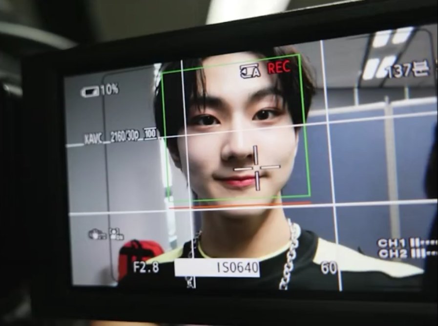 jwnpics's tweet photo. he's so adorable #JUNGWON #정원 https://t.co/DxNeKKD2Rq