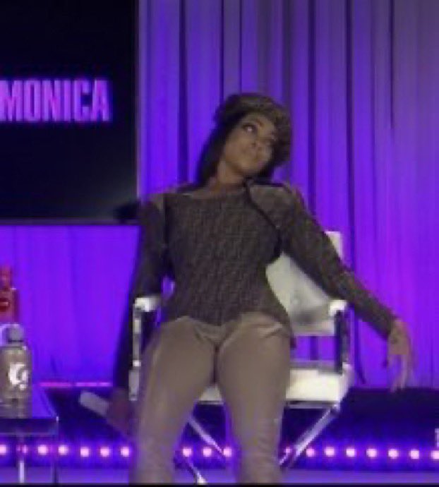 reactionalbum's tweet image. i vote #MAMAVOTE #loona