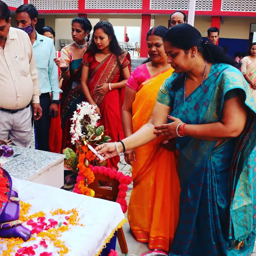 DivinePublicSc5's tweet photo. "May the Divine Light of Diwali spread Peace, Prosperity, Happiness and good health into the lives of everyone."
The shining stars of Divine Public School, Ziradei, Siwan illumitated the festive season of Diwali with their sparkling performances." https://t.co/ysvAzqyySl