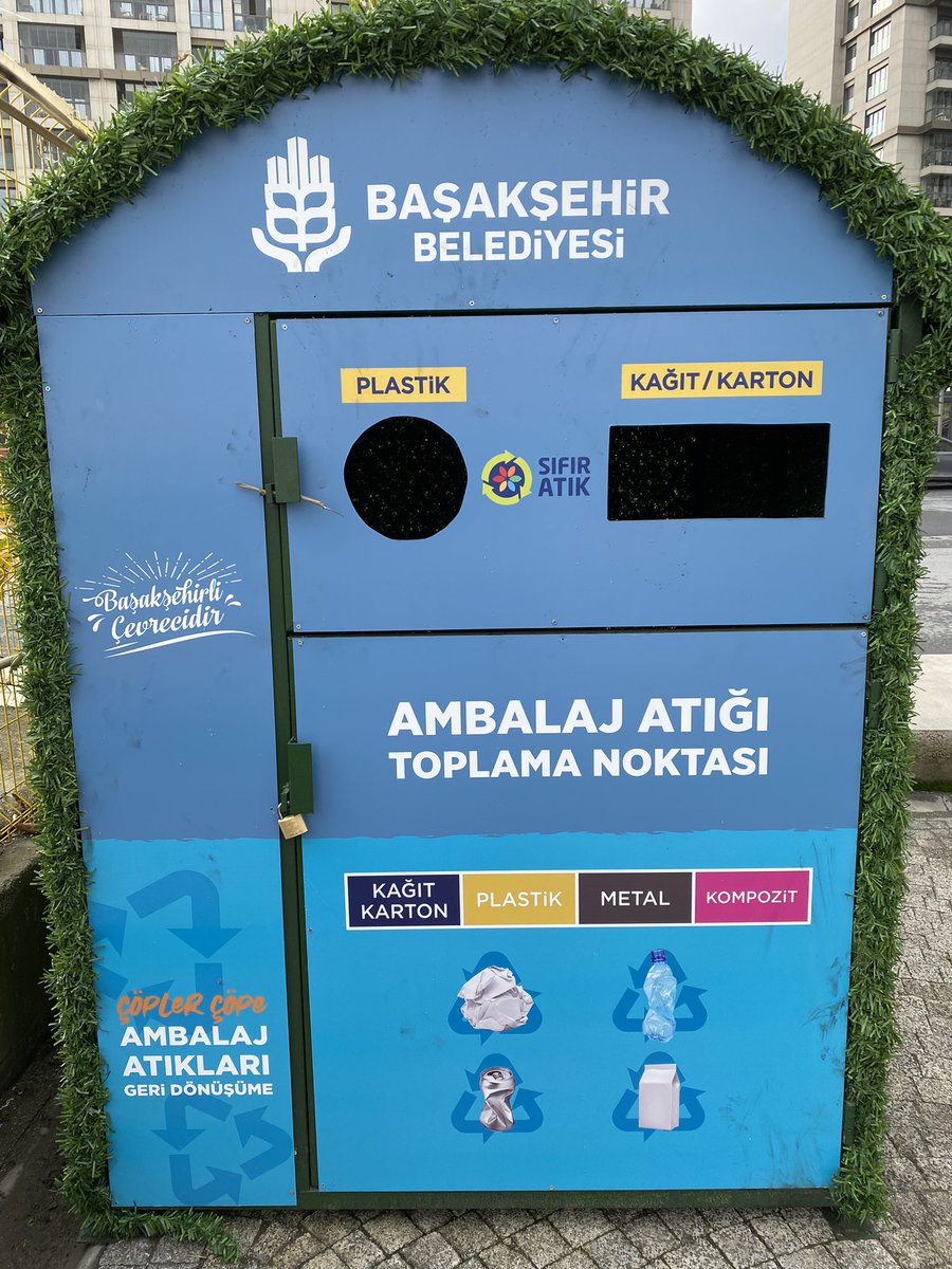 Başakşehir belediyesi tarafından dükkan önlerine ambalaj atık toplama konteynırı koyulmuştur. vermiş oldukları hizmetten dolayı Başakşehir Belediyesine Teşekkür Ederiz. 
#medikule #başakşehirbelediyesi #basaksehirbelediyesi