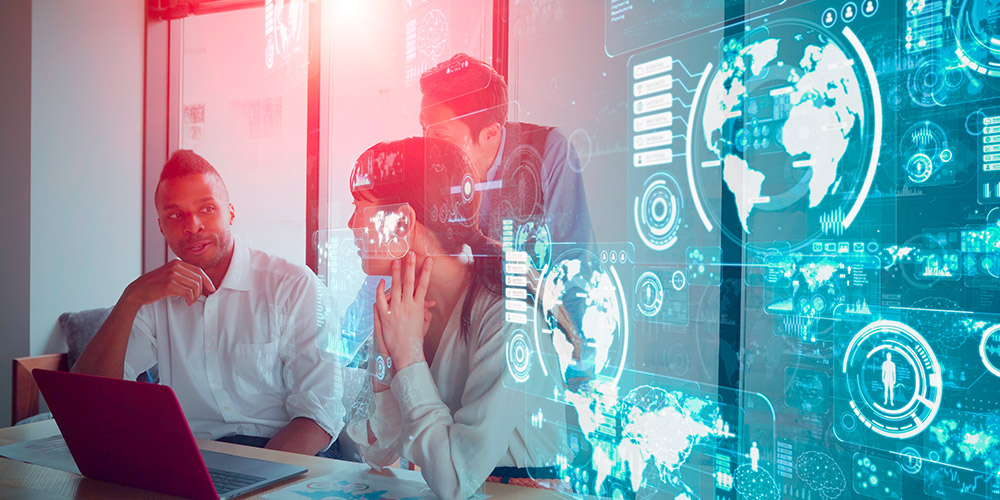 TechTimeTexas's tweet image. Whether you want to control costs or improve #CyberSecurity, #DaaS has a wide-range of applications! Check out why companies big or small can benefit from #VirtualDesktops via @Star2Star. oal.lu/3CMQk