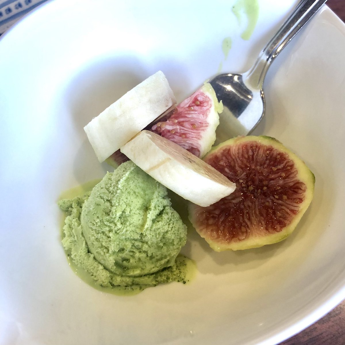 venire_eno's tweet photo. ランチは、足利市の「チコリ」でいただきました🤗✨

ポークソテーを注文❣️
最近、肉食が続いてるなぁ〜と思いながらも🥩をチョイス。

サラダ🥗とドリンク🥤もランチメニューには付いてます。

#きてみてフォト 
#チコリ 
#ポークソテー 
#デザート 
#ランチ 
#栃木 
#足利 https://t.co/velgAxwk3k
