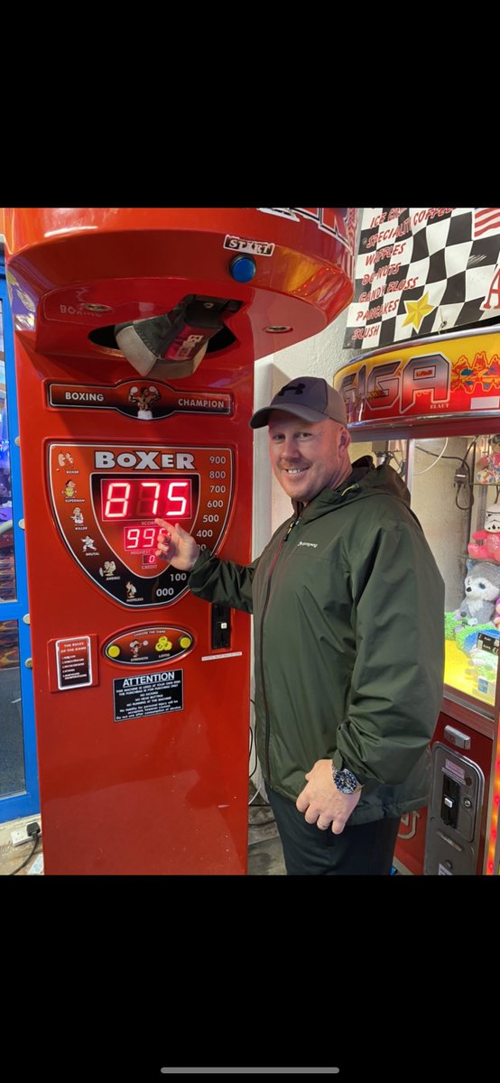 gill_faraday's tweet photo. @GMB @ConorNigel @NigelGBenn Here is my husband @FaradayNeil after spending about £50 trying to beat our son who had scored 848 on our staycation this year 🤣🤣🤣🤣🤣 https://t.co/1hhlJSBIpi