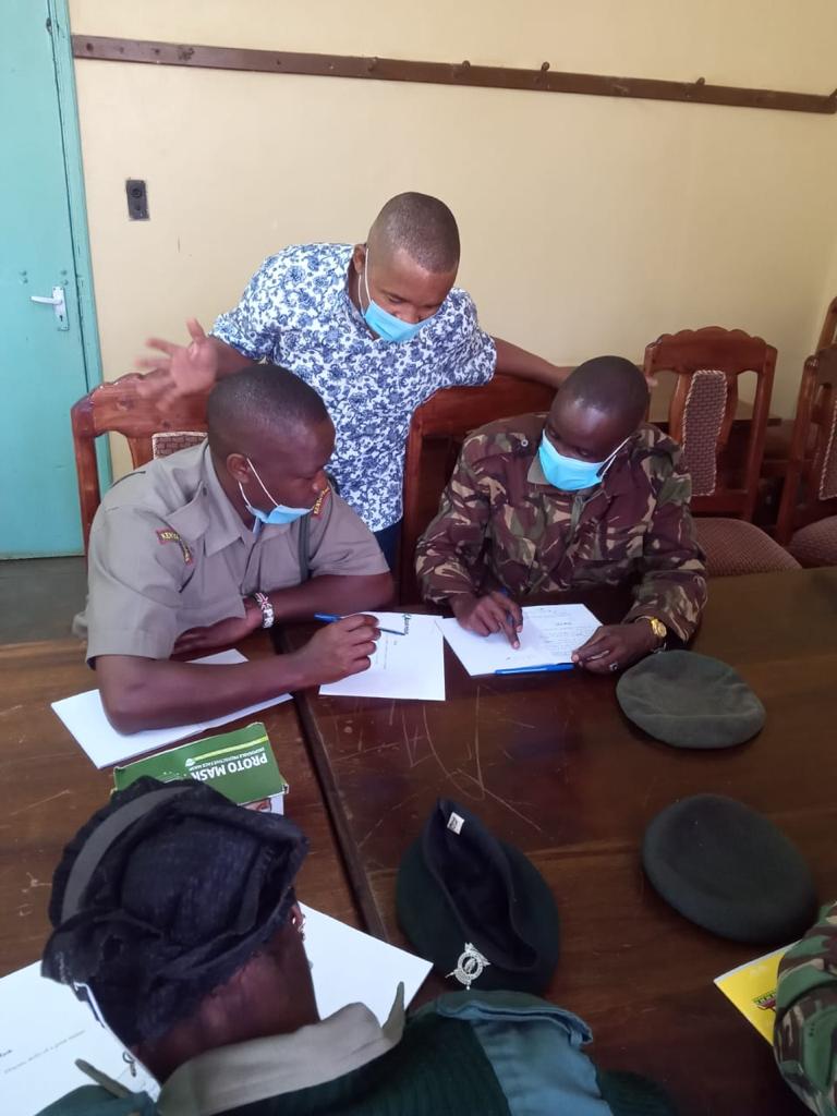 UNODC_BMB's tweet photo. @UNODC_MCP together with @UKCSSF &amp; #GPCP supporting a 5-day training at #Kamiti Maximum Security Prison in risk assessment. A good risk assessment system allows to identify potential levels of risk and harm within the prison population. @PrisonsKe @UNODC_EA @ph_meissner https://t.co/UBLnVLccEl