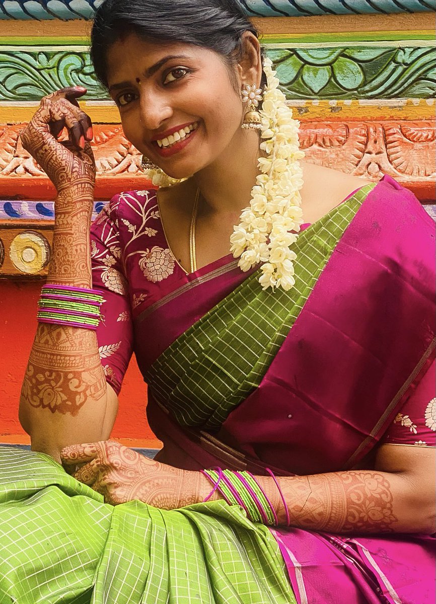 karthigathiru's tweet photo. தீபஒளி திருநாள் வாழ்த்துகள் நண்பர்களே!!மகிழ்ச்சியா இருங்க♥️♥️ https://t.co/17Qe70P2J2