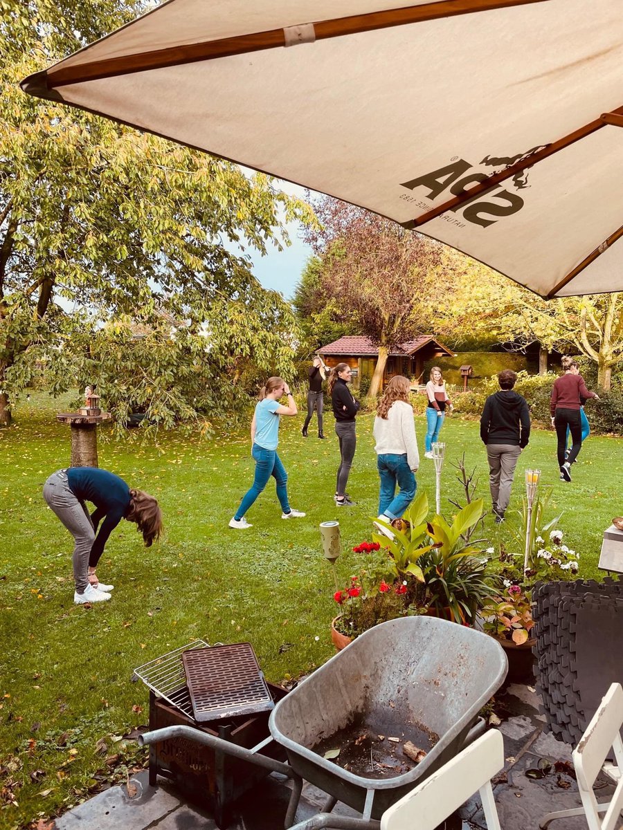 Isorex No-Aqua Ladies Cycling Team tweet media