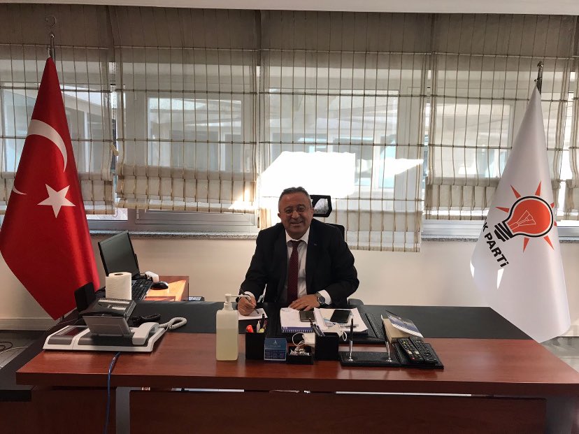 ABBAKGrup's tweet photo. Ankara Büyükşehir Belediyesi
AK Parti Grubunda, bugün nöbetçi  Meclis Üyemiz Sn. Metin Akdemir.

Büyükşehir Meclis üyelerimiz Grup Nöbetinde, hemşehrilerimizin hizmetindeyiz https://t.co/3hQaoyLsbx