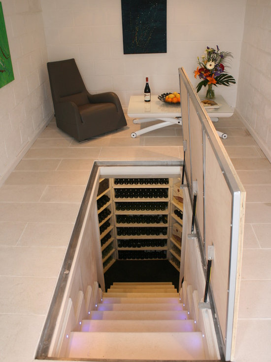 Selbst in der kleinsten Wohnung kann ein Weinkeller Platz finden...
