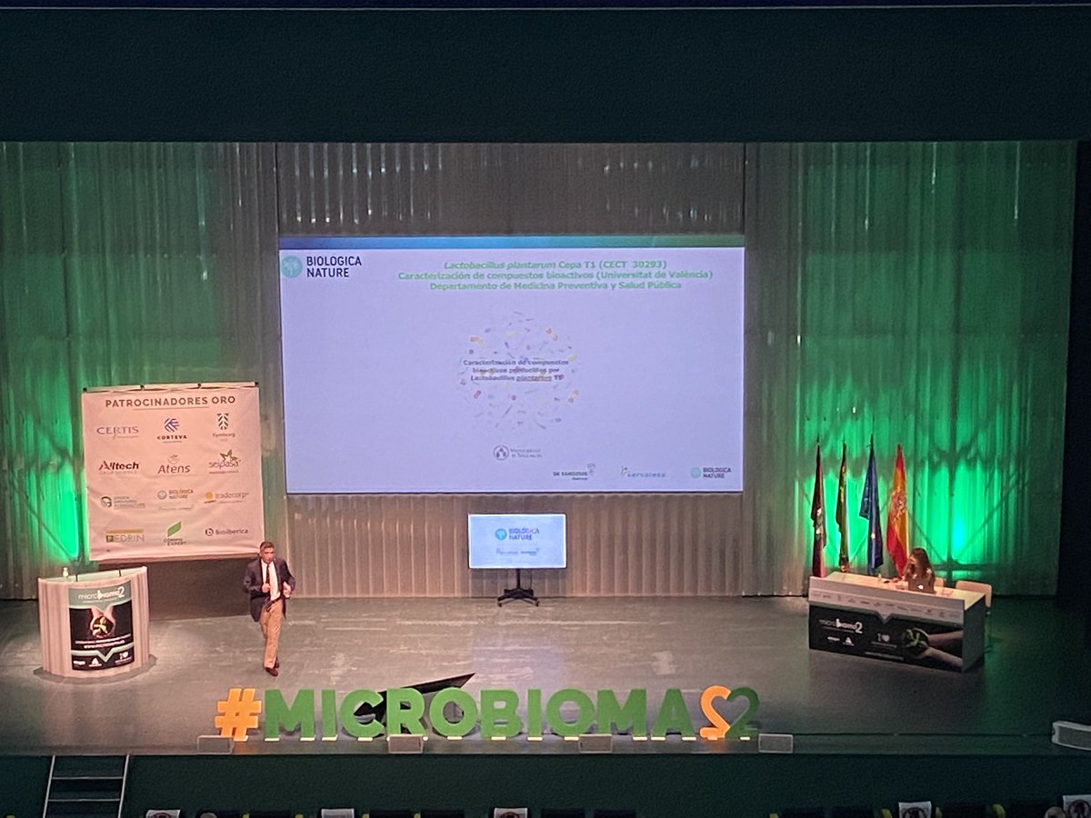 AbbasHC's tweet photo. Day 2 of #Microbioma2 learning about novel PGPRs and how they stimulate plant growth and defense. https://t.co/9JEM2V7fLZ