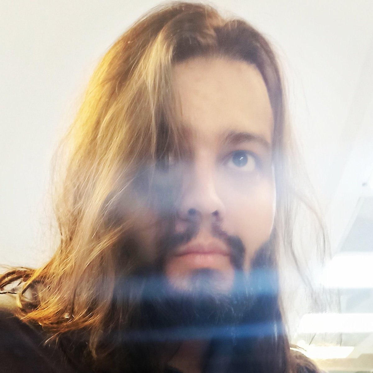 ACedKhosro's tweet photo. Happy #NewProfilePic https://t.co/2CwGyeYFKe