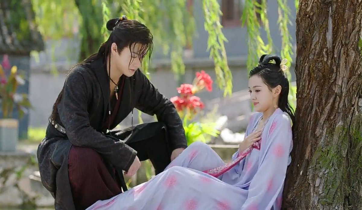 RubyluvsDilraba's tweet photo. So glad he recognized her in girl form and didn't go all like "you seem familiar" lol
#secondleadcouple #rebirthforyou #wangyiting #liyunrui https://t.co/3ChbzYSIiV