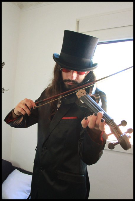 El viol&iacute;n del diablo, sonata del mal Canciones ocultas desde el m&aacute;s all&aacute; No quiero olvidar y perder Llegar<a href="/tag/juevesdeseduxxxi%C3%B3n"class="tags"><span>#juevesdeseduxxxi&oacute;n</span></a>