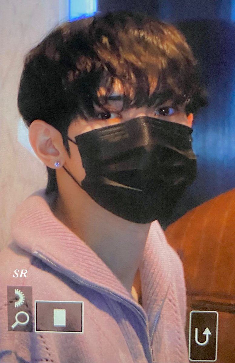 StarryRed615's tweet photo. 211104 넌 평생 말티쥬 🐾  ˚ ༘♡ ·˚ ₊˚ˑ༄ؘ  

@ATEEZofficial #강여상 #여상 #YEOSANG #ATEEZ #에이티즈 https://t.co/eRGr3D4GkJ