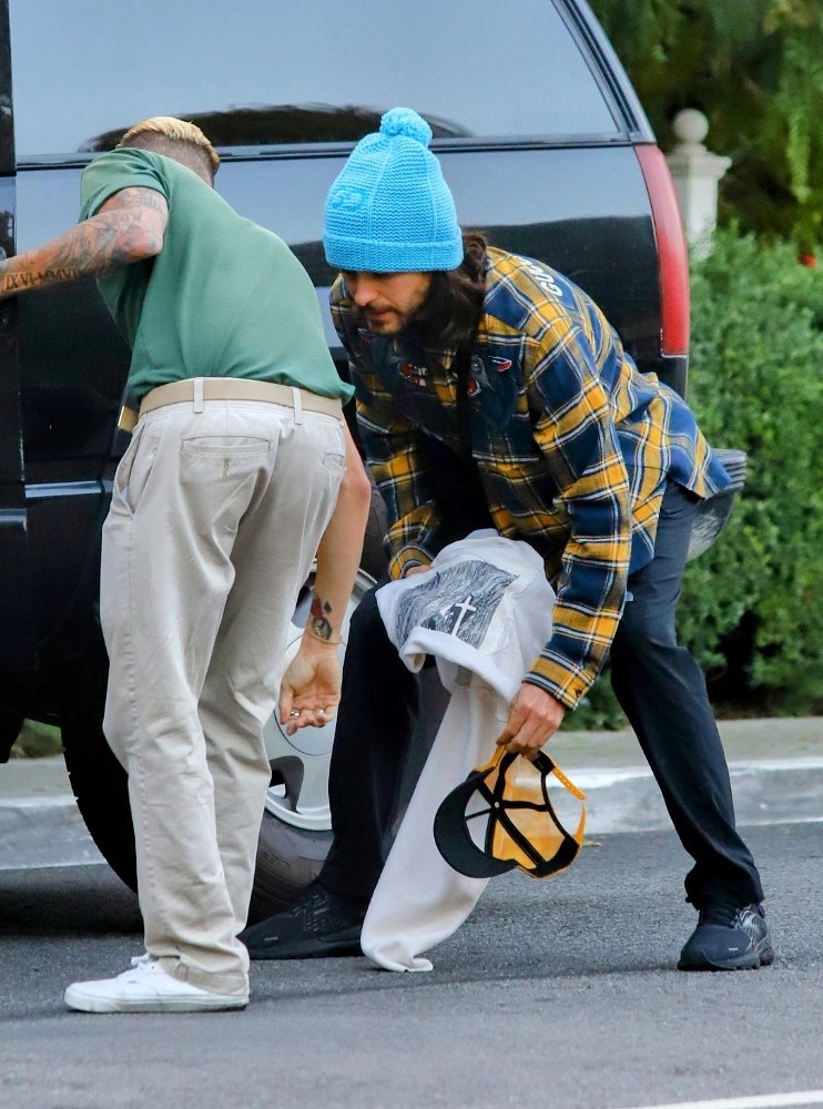 JaredJLetoNews's tweet photo. 2021.03.11: Jared Leto was seen in West Hollywood https://t.co/1yH0Lc4AEW