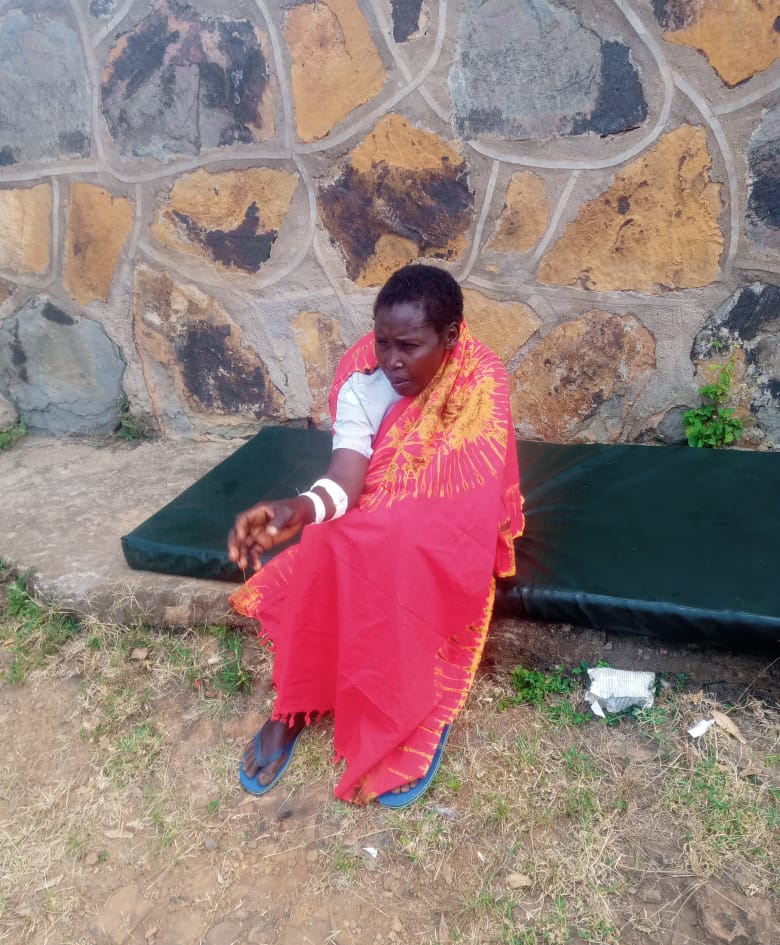 KerioSnakebites's tweet photo. Jane Chepsoi was coming home from the grazing fields with cattle in Kerio last evening when she was attacked by a wild snake. She was rushed to Salawa Mission Hospital where she is currently recuperating. The Foundation through our emergency first responders https://t.co/wFJT3Ztgtx
