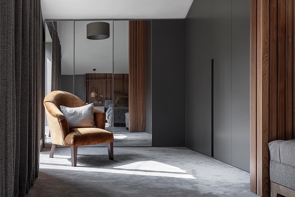 jacarandacarpet's tweet photo. A stunning installation by our retail partner Kendal Quality Carpets featuring Heavy Velvet carpet in Artemisia. #Handwoven from 100% pure #wool into an indulgent, dense #velvet pile carpet. https://t.co/rSaiqRw37Q