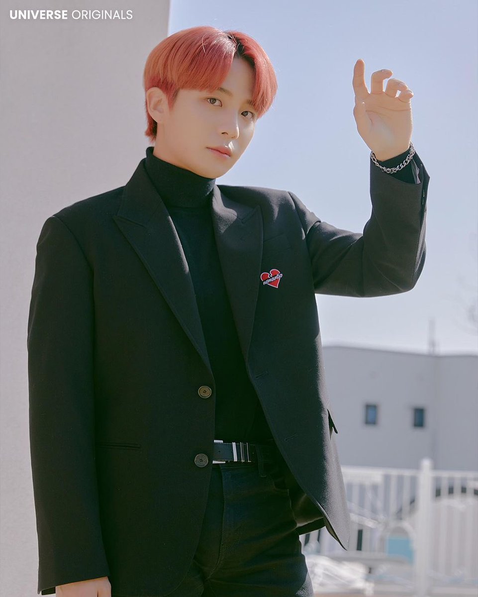 ؘ (@cjongholooks) on Twitter photo 