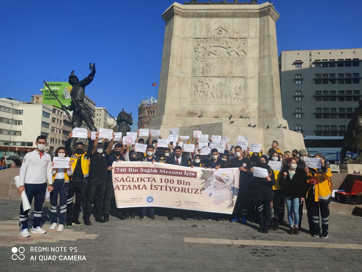 Bugün atama bekleyen 740.000 sağlıkçı atama hakları için ulusta!!!
Atanmış tüm sağlıkçıları, yarınlarımız için Twitter'dan desteğe davet ediyoruz!!!
#SaglikciUlustaAtamaNerede