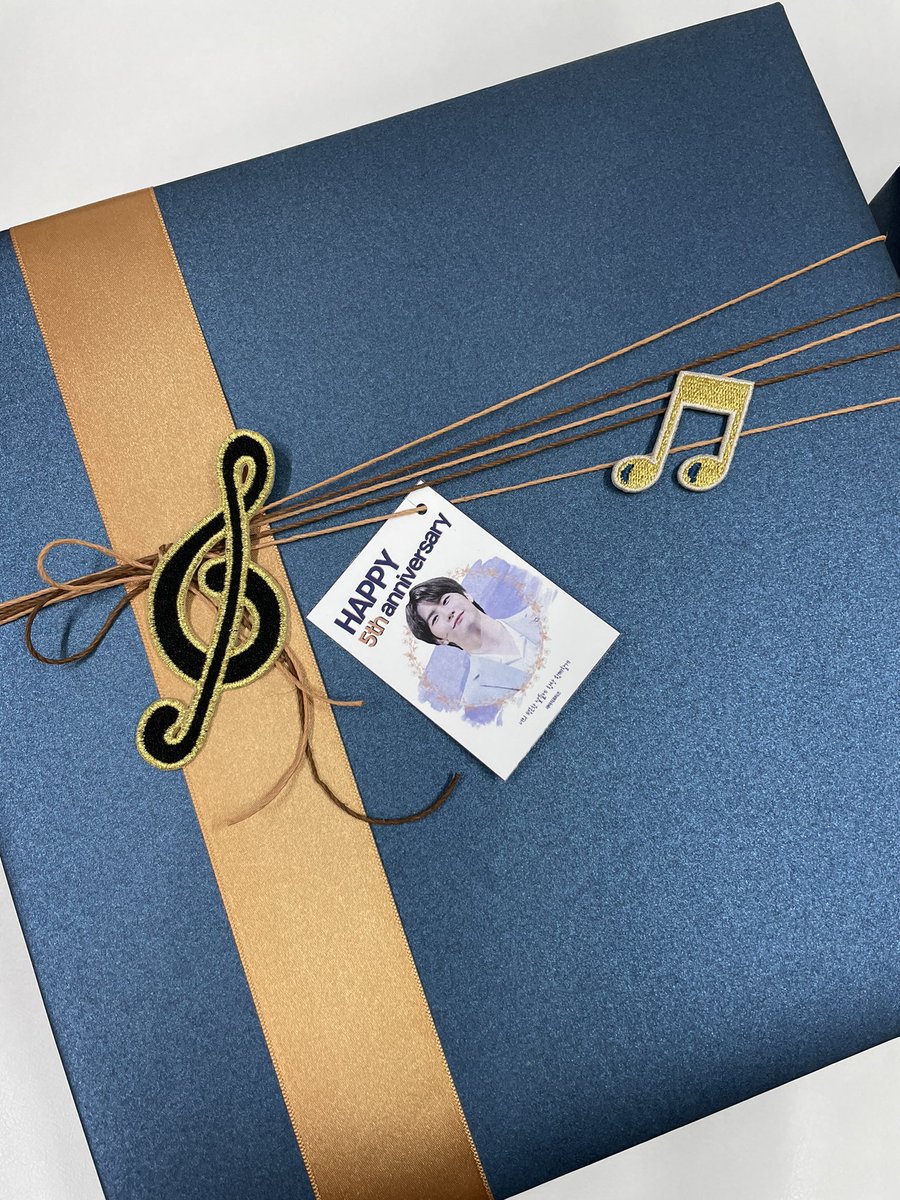 mysiksupport's tweet photo. 🌷 MYSIK Support Project 4. 

5년간 우리에게 달콤한 추억을 선물해준
승식이를 위해 준비했습니다.

네비에도 안 나올 꽃 길,
오래오래 함께 걸어가자.

#강승식 #승식 #SEUNGSIK #VICTON https://t.co/glQizaoGLh