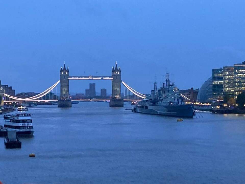 SVL_couriers's tweet photo. Good morning one of the advantages of being out early in London you get to see some lovely sight.  If you have any delivery requirements please get in contact #london #towerbridge #deliverysolutions #couriercompany https://t.co/I8EhYpxSwu