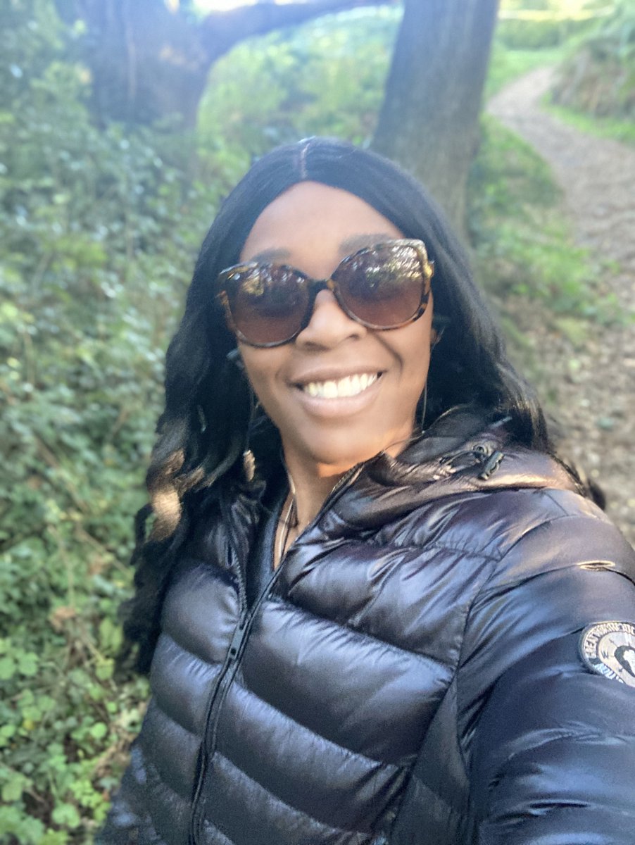 ShineCancerSupp's tweet photo. Affolake took on a different fitness activity each day for 30 days #fundraising 💖 Pics 2K walk! 🍂 Thank you Affolake &amp; all who donated £460!! £100 supports a #ShineNetwork for 1 month connecting young adults for support! https://t.co/ZW13Kx05Xj

 #NoOneAlone #cancersupport https://t.co/ZRBBIRTe8S