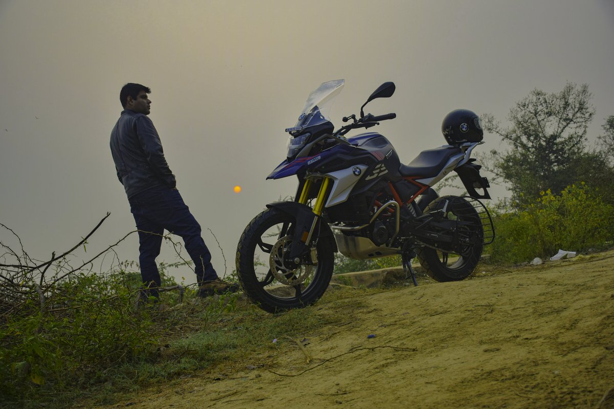arjunuberoi's tweet photo. #rideon #BMWG310GS #ADV #adventuremototouring
#makelifearide
#lutyensdelhi
#bikersofinstagram
#ridersofinstagram
#bikerlifestyle #adventurebike
#bmwadventureriders
#advrider
#superbikes #pathpavers
#bmwgs310 #bmwmotorrad #bmwg310 #bmwg310gsadventure #bmwg310gslovers #bmwg310g https://t.co/nnpa20gxHX