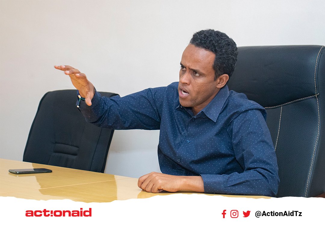 SWFFTanzania's tweet photo. “Baada ya uwepo wa uhaba wa vifaa,serikali itatoa mobile kits ikiwemo vipima udongo na pikipiki 1500 kwa maofisa ugani katika Halmashauri 40 kwa mikoa mitatu Dodoma, Singida na Simiyu kwa mwaka wa fedha 2021/22”- Mhe. Bashe
@actionaidtz 

#wakulimamashujaa #swfftanzania https://t.co/02PXl8I3XJ