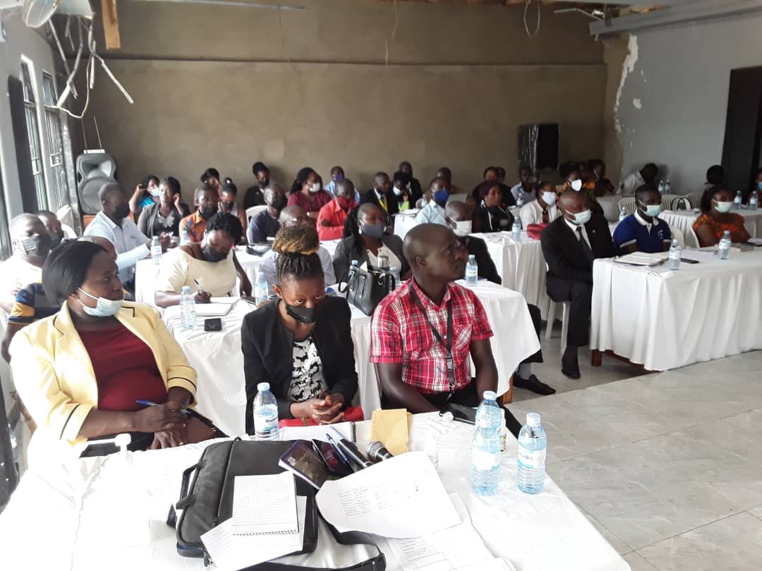 IGGUganda's tweet photo. Deputy IGG, Dr. Patricia Achan Okiria inducting Mubende Councillors on the impact of corruption in Local Governments and the role they have to play in its elimination. #CollaboratingAgainstCorruption https://t.co/EImJP8HiZe