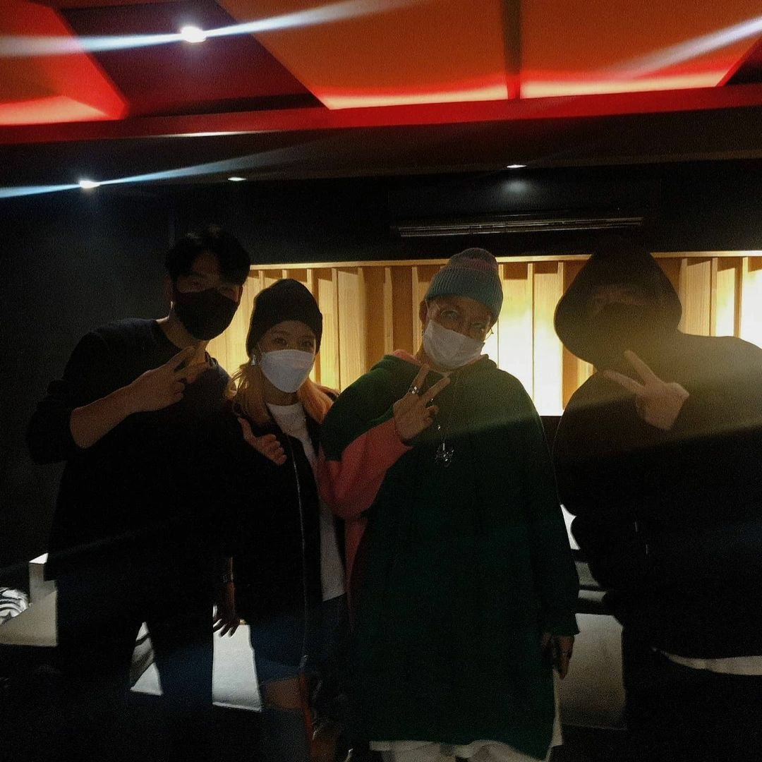 Follow_KSH's tweet photo. #NewSong #ComingSoon

강성훈, 곧 컴백하나..이단옆차기와 타이틀곡 준비 완료 [스타IN★]

▶️ https://t.co/7oYaiY1Mwp

#강성훈 #KANGSUNGHOON #姜成勋
#カンソンフン https://t.co/P48NytbhZE