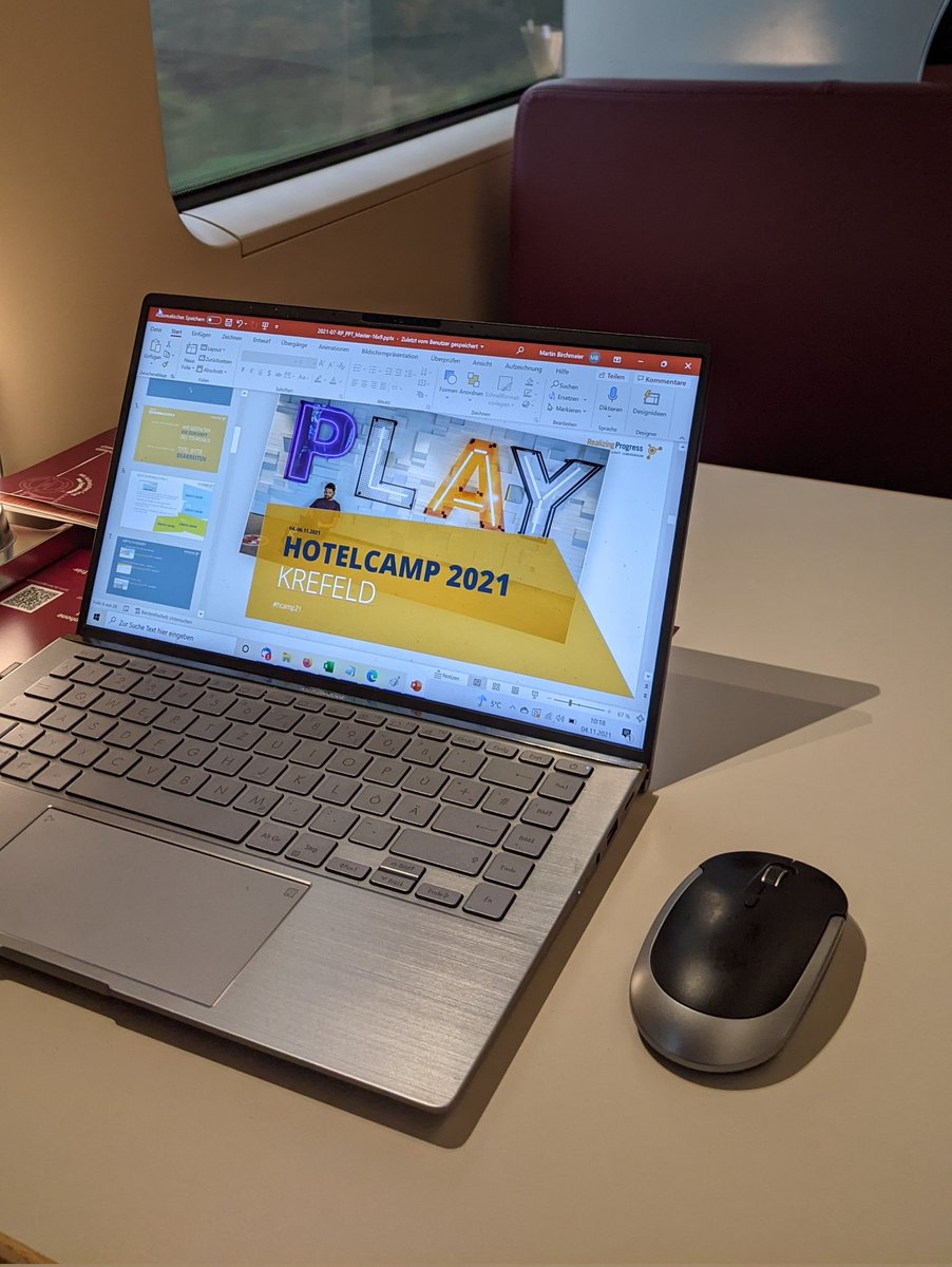 Letzte Vorbereitungen auf dem Weg nach Krefeld... Ich freue mich auf das #hcamp21 🤩