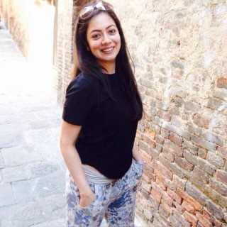 BookBrunch's tweet photo. Winner of the @AvonBooksUK x @MushensEnt Prize announced - Mimi Deb (@idwrites) says "I'm delighted that Avon will be the home for my debut novel Ben &amp; Gia, a love story about two misfits who learn to belong, together, in a highly influenced world"

https://t.co/MJmOCvqIVJ (£) https://t.co/dnB9Wa2wP6