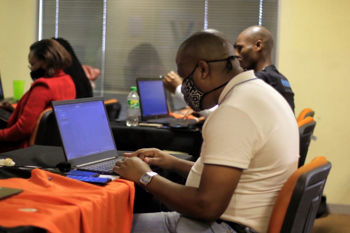 ZenothaIT's tweet photo. Empowered by innovation to empower you!
#roboticstraining
#Innovation
#technology https://t.co/M9RJyn14YQ