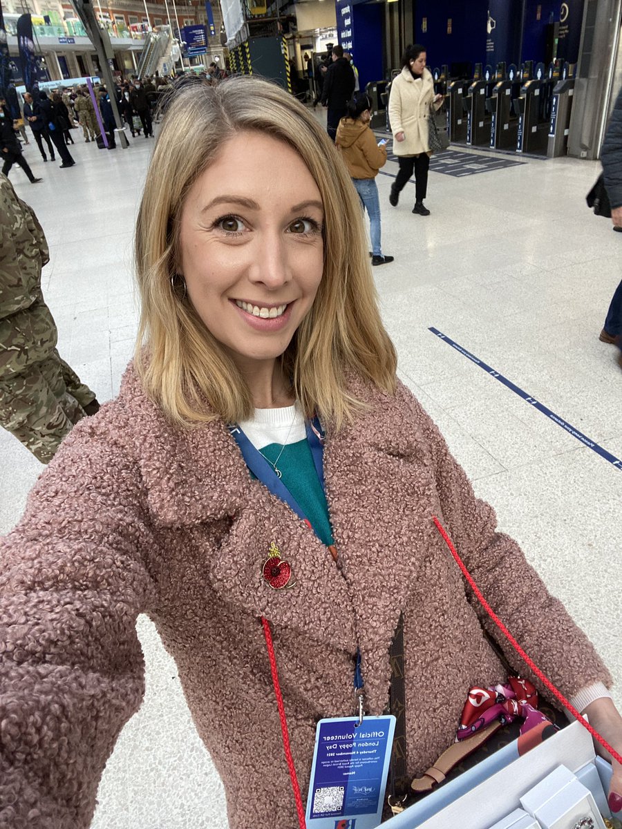 LexiOSB's tweet image. Are you in Waterloo station today? We’re supporting the @PoppyLegion #PoppyAppeal so come and say hi 👋🏼 

#givingback | #mitie | @mitiefoundation