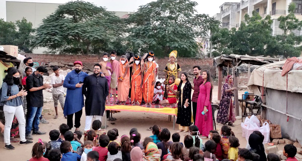fun2shh_Me2's tweet photo. @Great_Learning This Diwali My #NewBeginning is 
 To Spend Some Time with these under privileged kids of basti near my house .....To celebrate festivals with them and to share my happiness with them......And to spent some part of my earnings for their need ......

#GreatLearning #PowerAhead https://t.co/aQ0kALwkHp