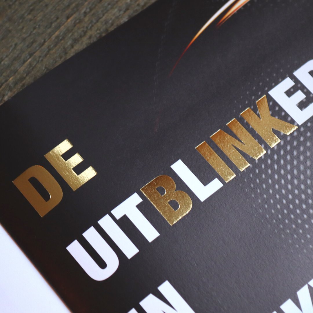 𝐃𝐞 𝐁𝐢𝐧𝐤 tweet media