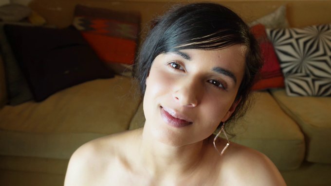 Dirty talk 4K JOI video now available on my OF 🤗💓 sub to receive a free dick rate and nude ✨ https://t<a href="/tag/mvsales"class="tags"><span>#mvsales</span></a>