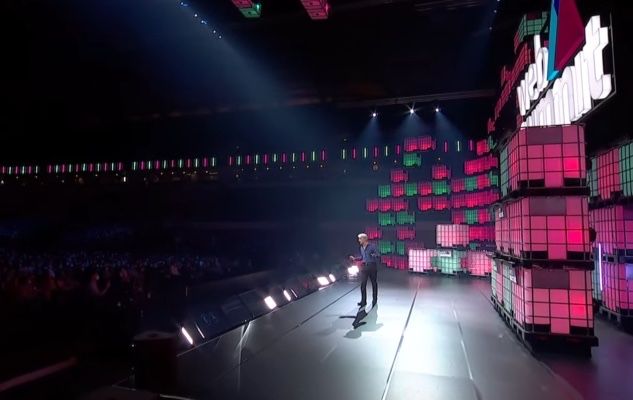 aboutcallum's tweet photo. Apple’s Federighi rails against app sideloading in single-note keynote | TechCrunch https://t.co/2Geo6SjqyH https://t.co/AWZoBhL1Fs