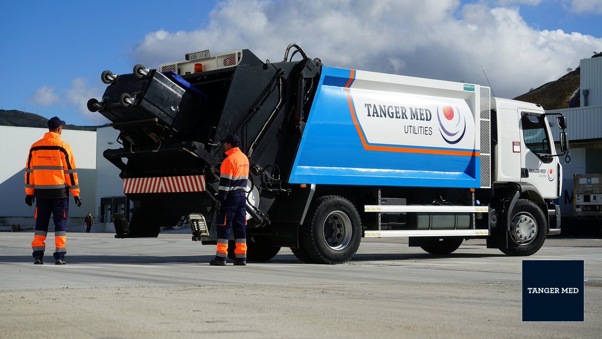 TM_Officiel's tweet photo. At #TangerMed, pallets, packaging, ink cartridges, reclaimed materials, and many other articles are collected and recycled daily by our waste collection teams.
#TangerMed #Services360 https://t.co/tISpSigOot
