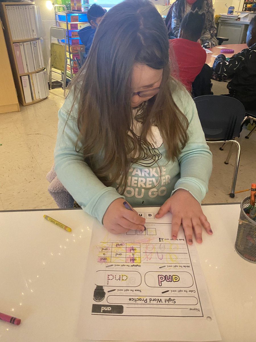MrsWomack3's tweet photo. This sweet girl is working extra hard this morning! So proud of her and the positive attitude that she came in with 🤩 @Warren_Elem #WELead #wcpsleads https://t.co/q3mSUN353B