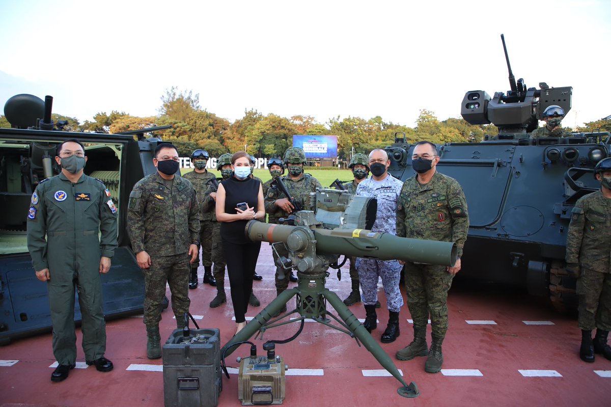 piahontiveros's tweet photo. What will you see up close in this @cnnphilippines Special Presentation of The Generals ⭐️⭐️⭐️⭐️ on Nov 6, Saturday at 7pm? @TeamAFP’s newly acquired assets needed for the shift from Internal Security Operations to territorial defense 🇵🇭 https://t.co/Yudej4QVJ6