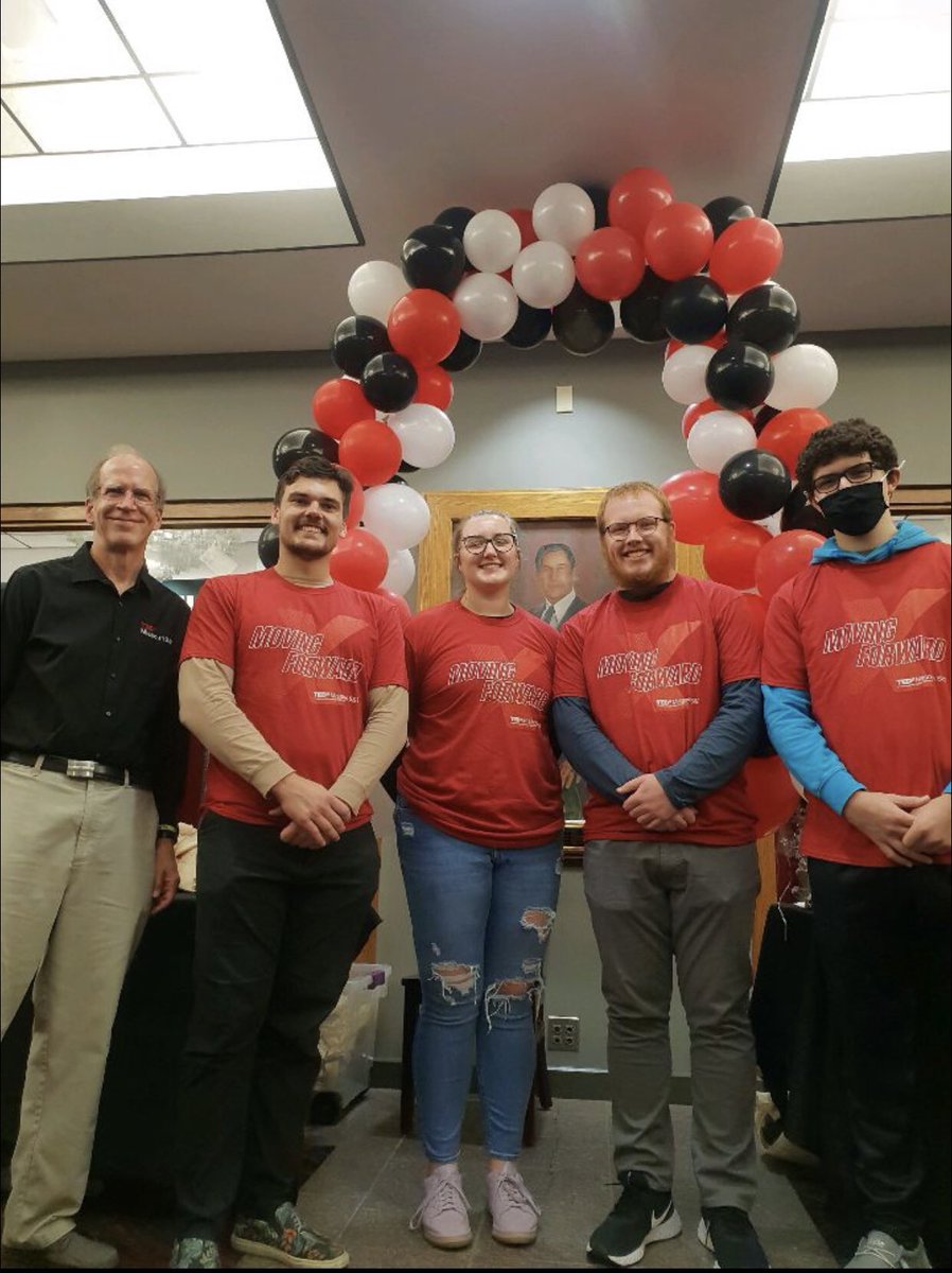 MSTNSLS's tweet photo. Awesome Ted-talk hosted by @mstnsls !!!

#leadership #tedtalks #mst #nslsbound https://t.co/TCRTUQzOje