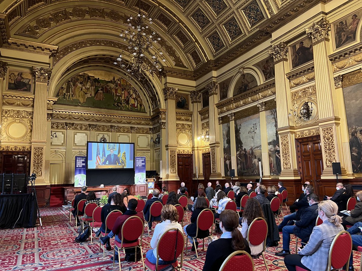 What a “meeting room” for our ⁦⁦<a href="/URBACT/">URBACT</a>⁩ ⁦<a href="/Urb_En_Pact/">Urban Energy Pact</a>⁩ COP26 meeting. Thank you ⁦<a href="/GlasgowCC/">Glasgow City Council</a>⁩ !