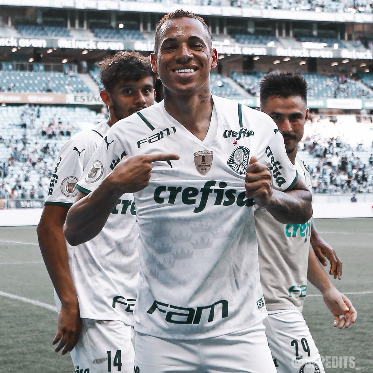 SepEdits_'s tweet image. Icons - Breno Lopes 
[ Palmeiras 3 x 1 Grêmio ]