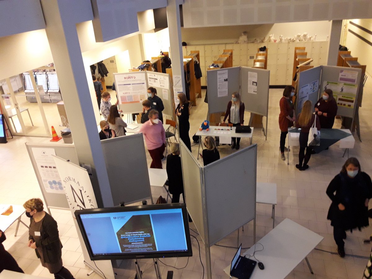 anulkimanen's tweet photo. Kasvatuksen tutkimus ja kehitys esittäytyy tänä iltana. #EduFall #edudevelop @utueducation https://t.co/hltXF8sNaU