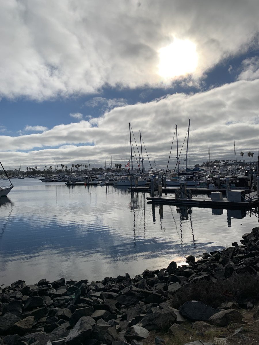 GoPrintAndPromo's tweet photo. First day of the San Diego Distributor Connect event is complete. We are thrilled to finally see everyone together in person again! Next up, we have a full day of 1:1 meetings and then dinner at @FiestaDeReyes! 

Click through to see some of the highlights from day one.➡️

#Print https://t.co/wTDTwkPgka